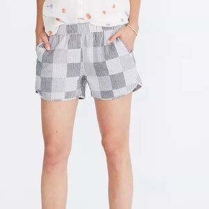 Madewell Pull-On Shorts in Striped Check Shorts with Pockets Women size Large